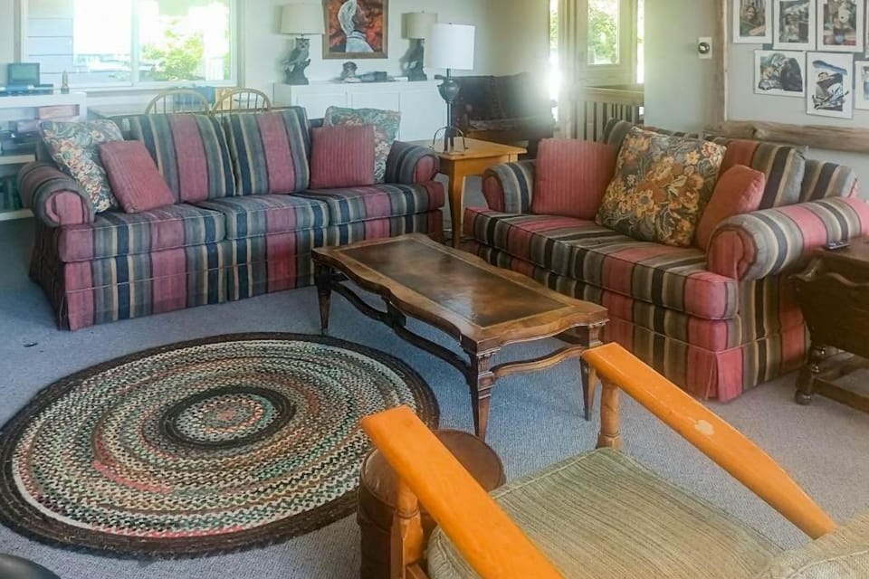 Eastside Beachside Greenbank Getaway House in Greenbank