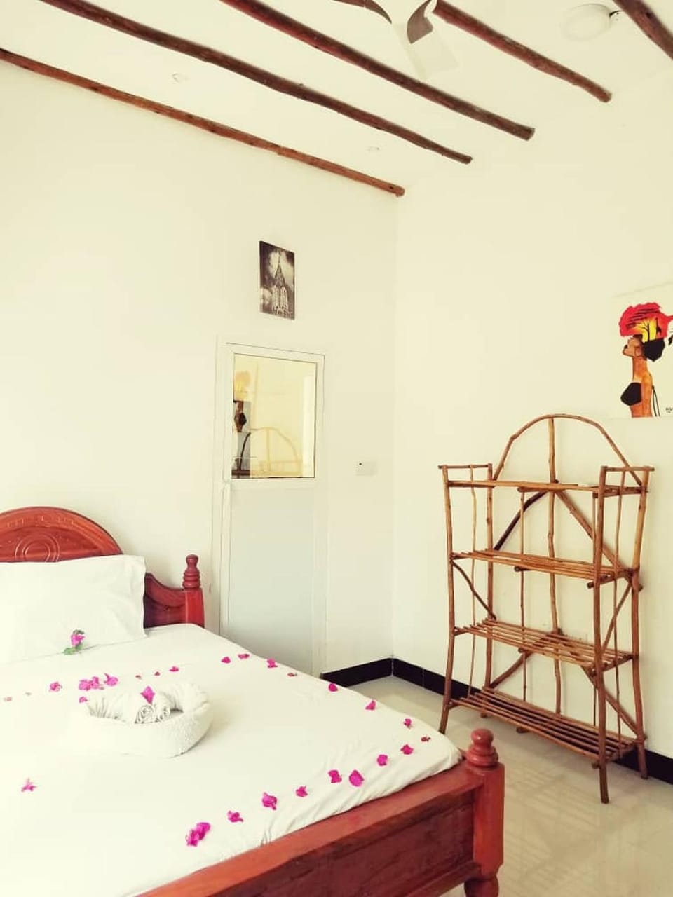 Room Ally at the beach for 2 - 3 guests Bed and Breakfast in Nungwi