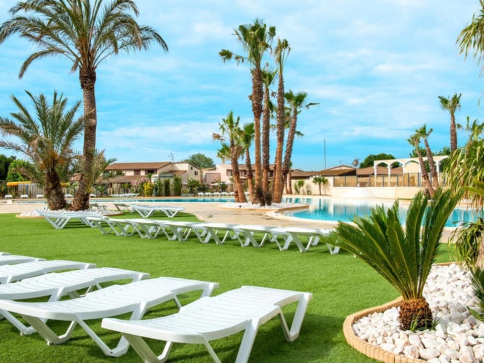 Garden, Spa and wellness centre/facilities, Aqua park, Pool view, Swimming pool