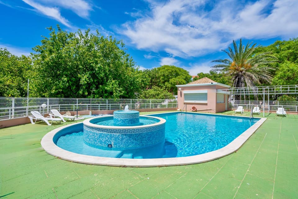 Vilamoura City Centre Flat Apartment in Quarteira