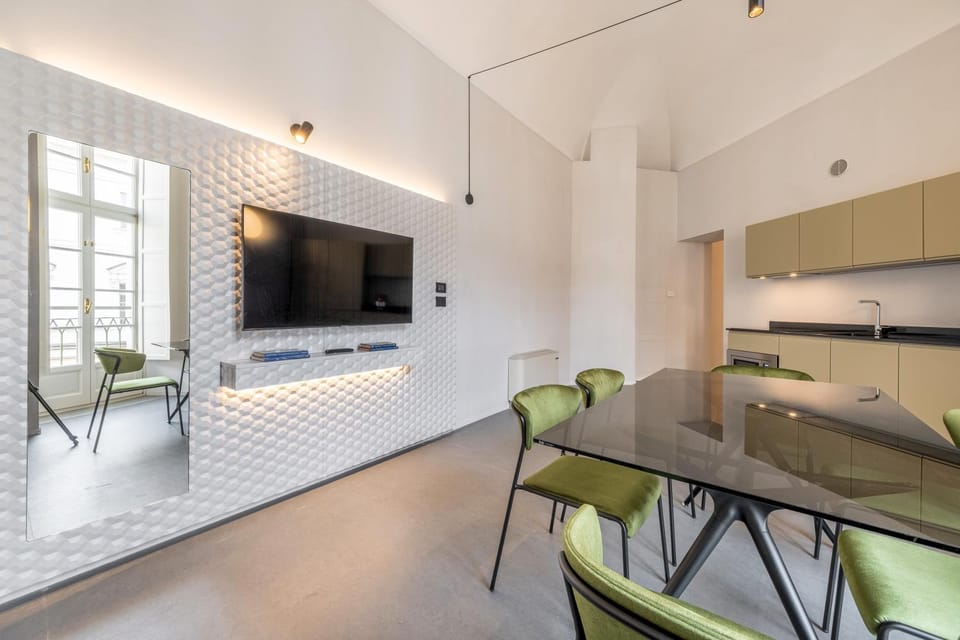 TV and multimedia, Coffee/tea facilities, Kitchen or kitchenette, Living room