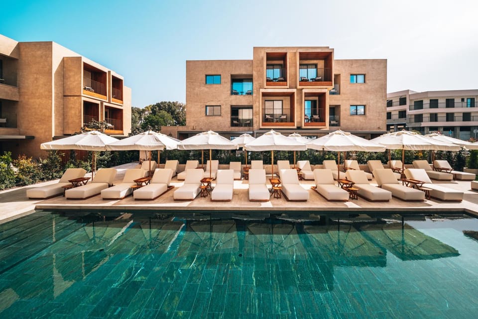 Pool view, Swimming pool