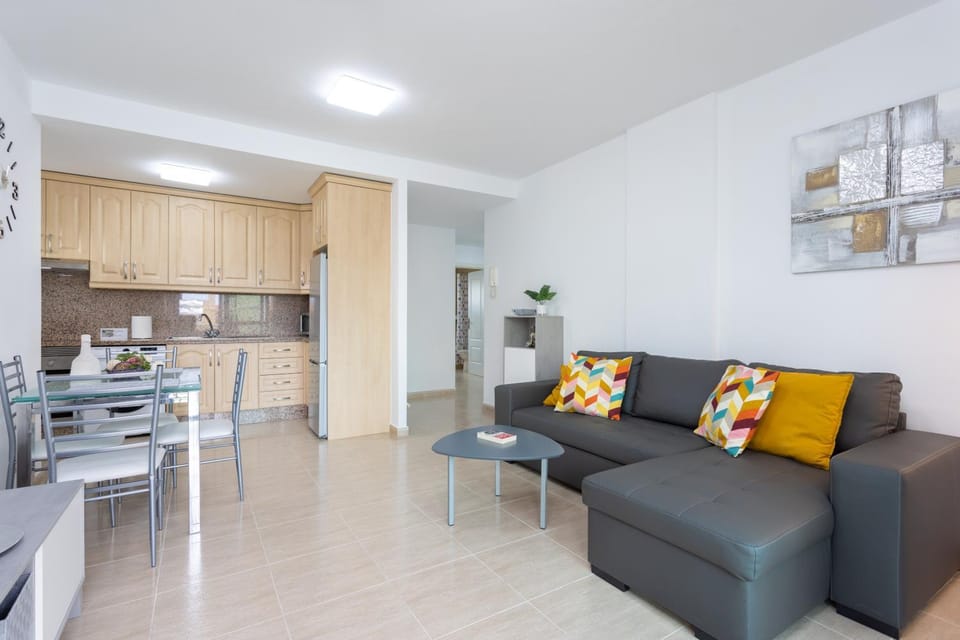 Home2Book Abime Sunny Apartment Golf del Sur, Pool Apartment in Abona