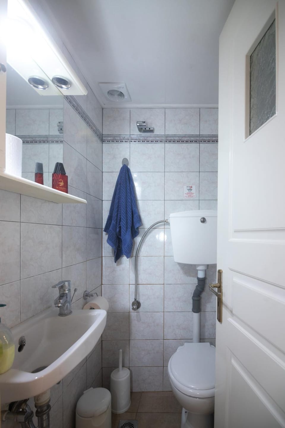 Toilet, Bathroom