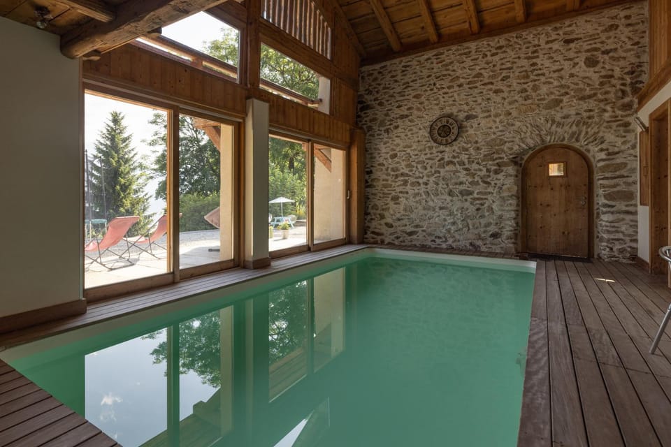 Property building, Swimming pool