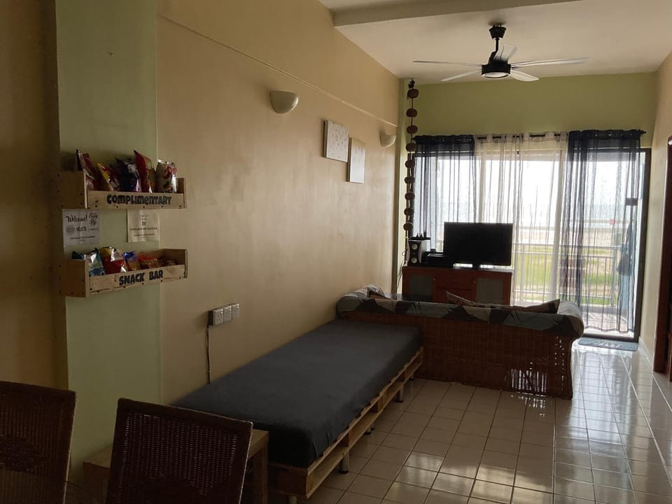 TV and multimedia, Photo of the whole room