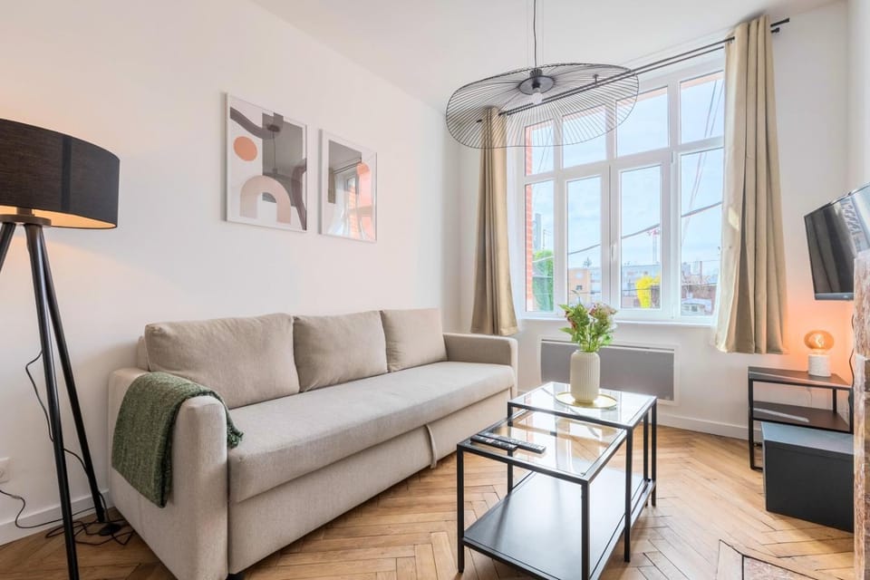 Charming through-apartment renovated and equipped! Apartment in Hauts-de-France