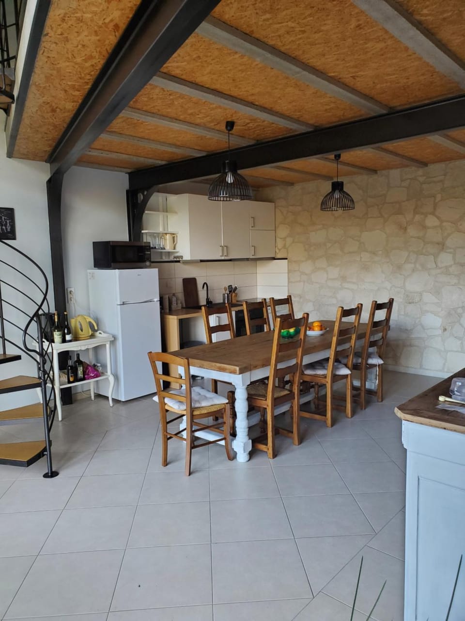 Dining area, Communal kitchen