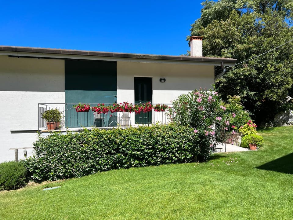 Property building, Garden