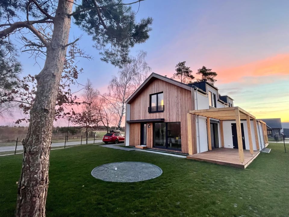 Property building, Garden