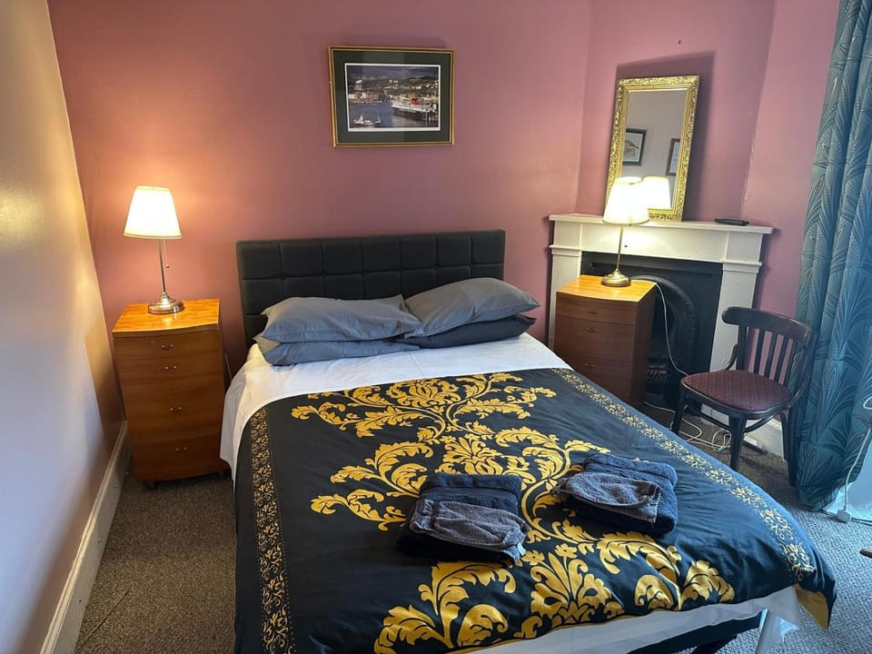 the CITY- Braveheart House Vacation rental in Edinburgh