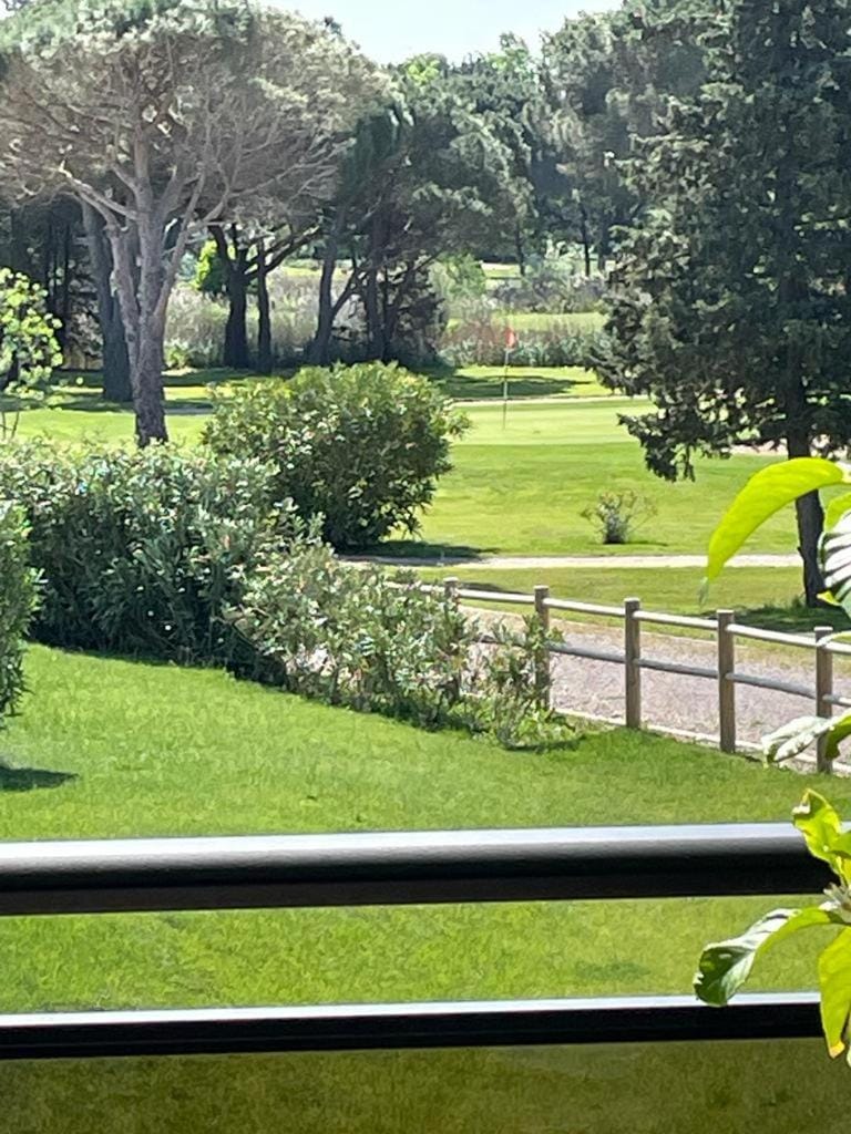 Au cœur du Golf, appartement neuf vue golf et piscine - Clim Wifi parking Apartment in Saint-Cyprien