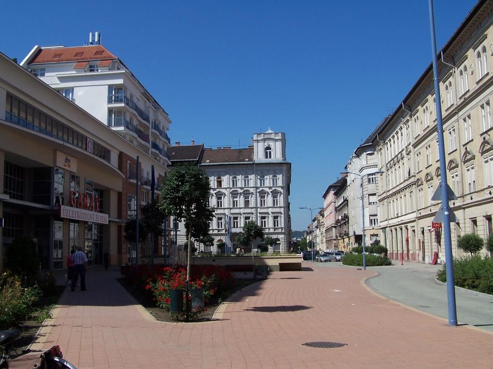 Neighbourhood