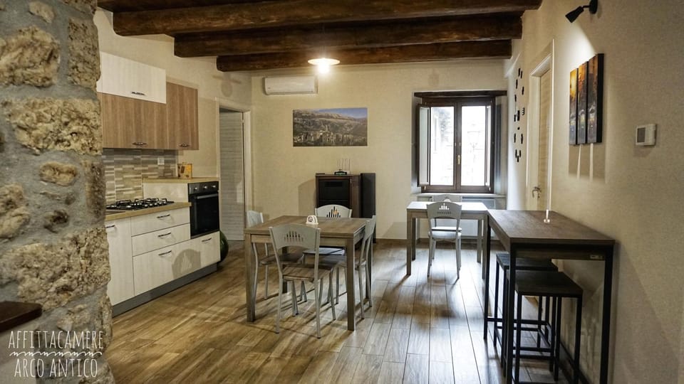 Kitchen or kitchenette, Living room, Dining area, Communal kitchen