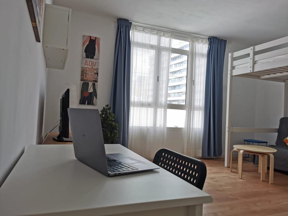 TV and multimedia, Dining area