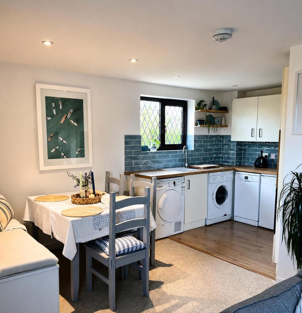 Willow Cottage- Boscastle, Perfect for 2 or 4! House in England
