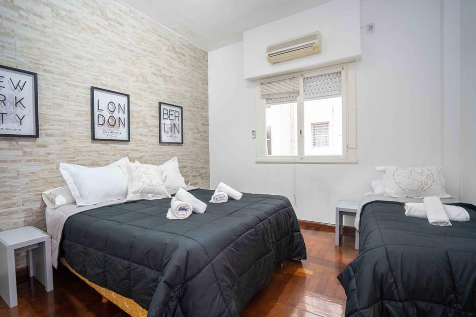 Buenos Aires Peatonal AV.Corrientes Apartment in Buenos Aires