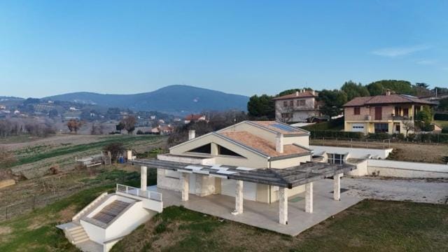 Villa Tramonto - Camerano, meravigliosa villa con giardino panoramico Apartment in Marche