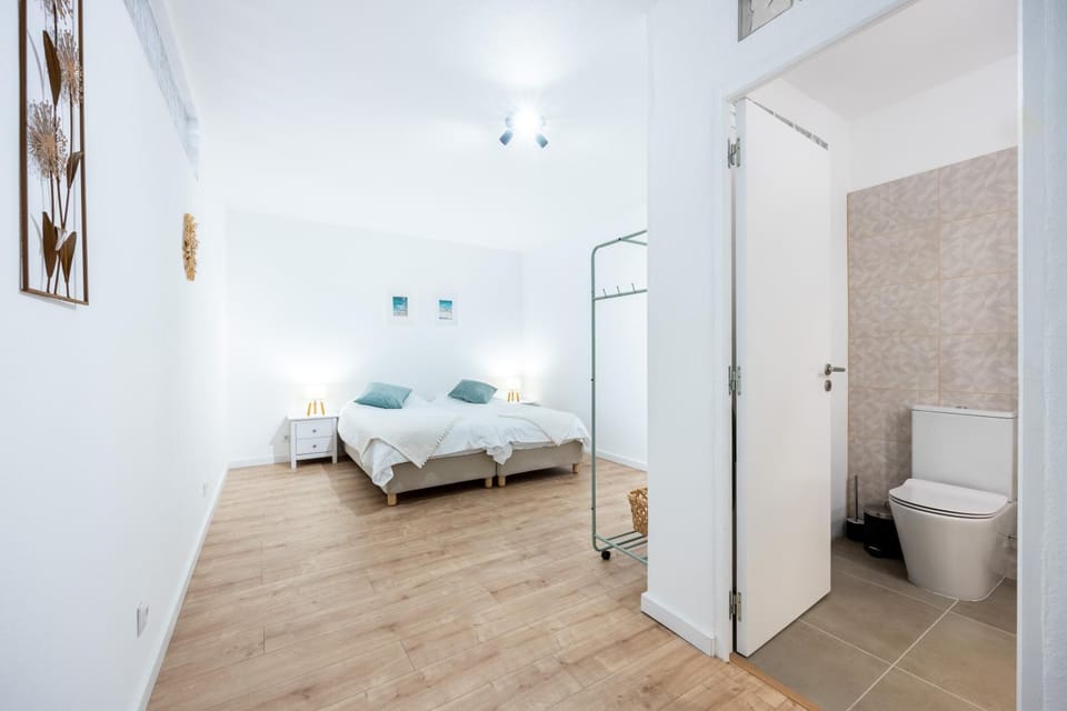 Fortaleza sea view Villa Miramar - Downstairs Apartment II Apartment in Faro District