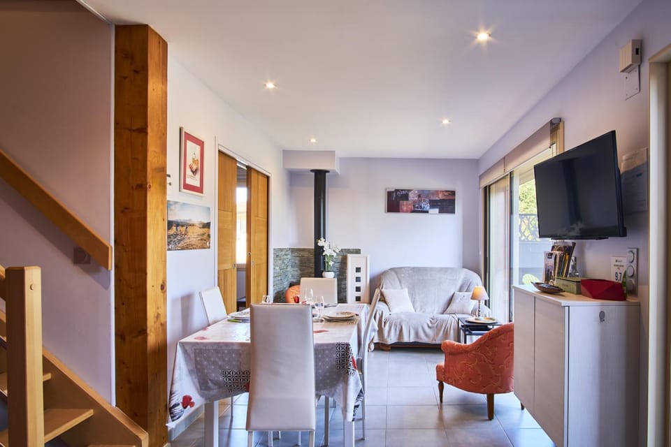 Property building, Living room