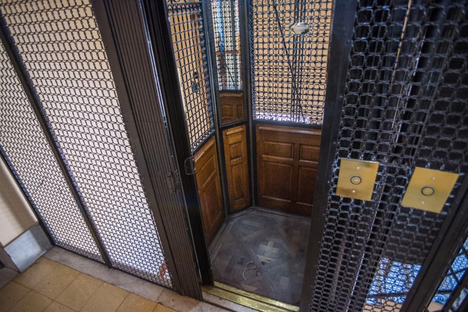 elevator