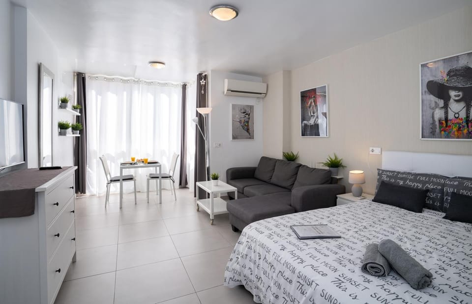 Bed, Living room, Dining area