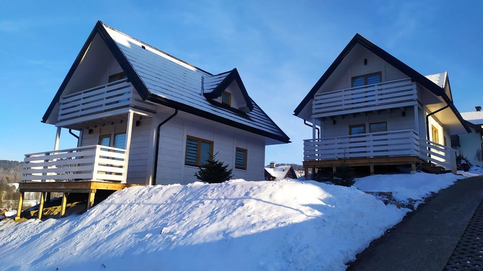 Property building, Winter