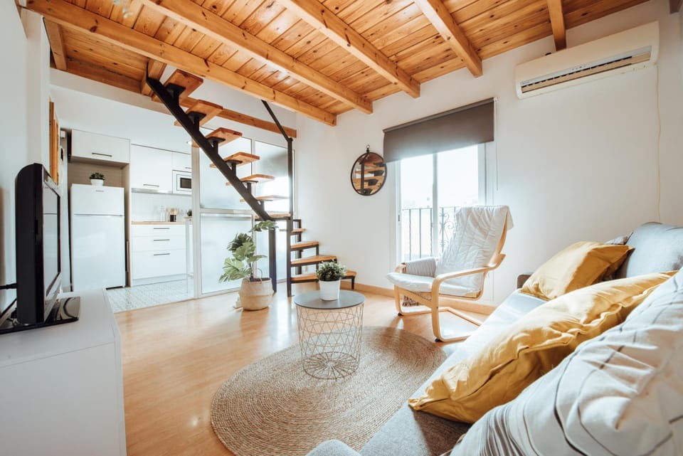 Nordik Apartments Urban - Trinidad "Östersund" Apartment in Malaga