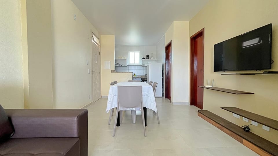 Communal lounge/ TV room, TV and multimedia, Kitchen or kitchenette, Living room, Seating area, Dining area