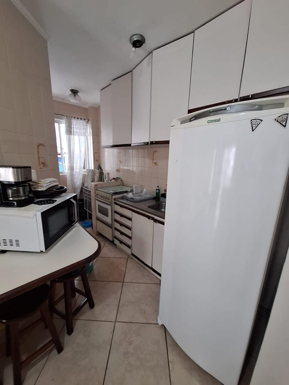Kitchen or kitchenette, Dining area, oven, stove