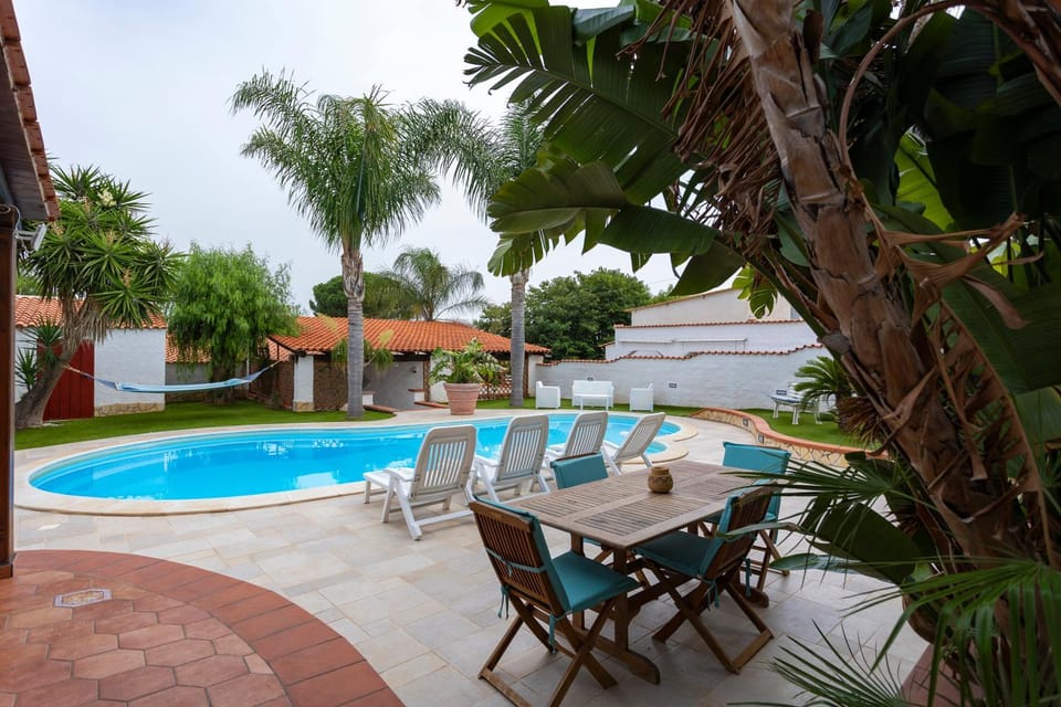 Garden view, Pool view, Swimming pool