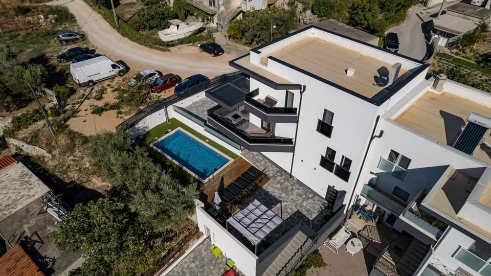Villa Porta Salonae Villa in Šibenik-Knin County, Croatia