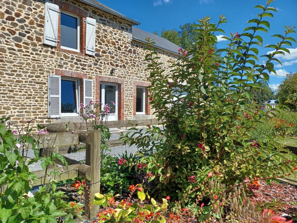 Property building, Spring