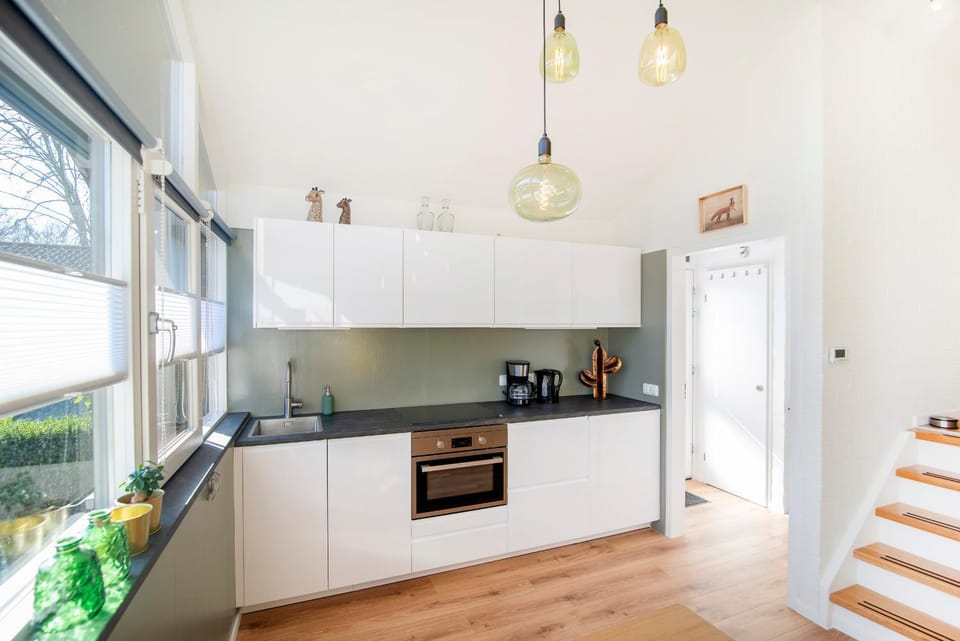 Property building, dishwasher, minibar, pet friendly, stove, kitchen