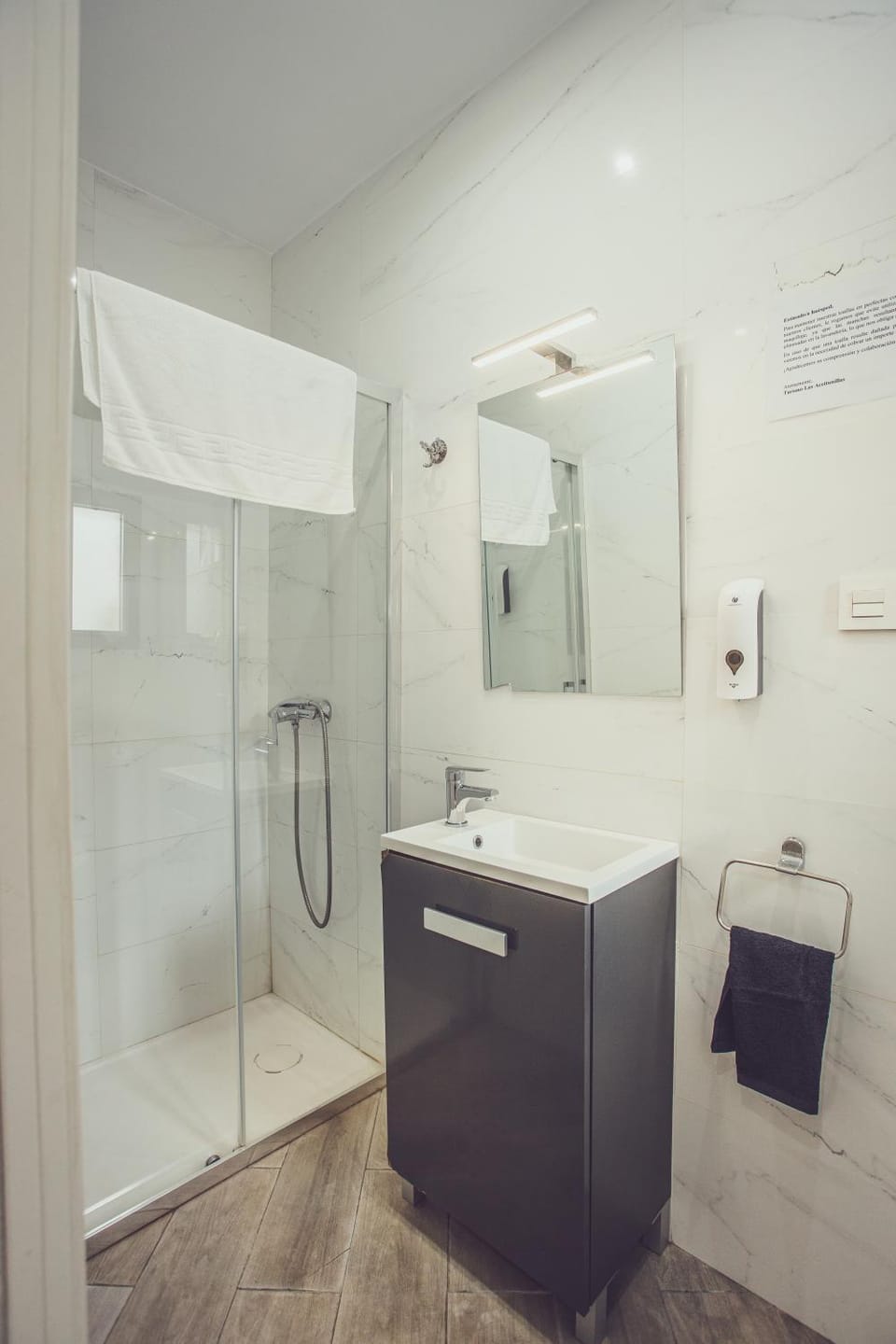 Habitaciones El Olivo, Calidad y Reformardo Bed and Breakfast in Úbeda