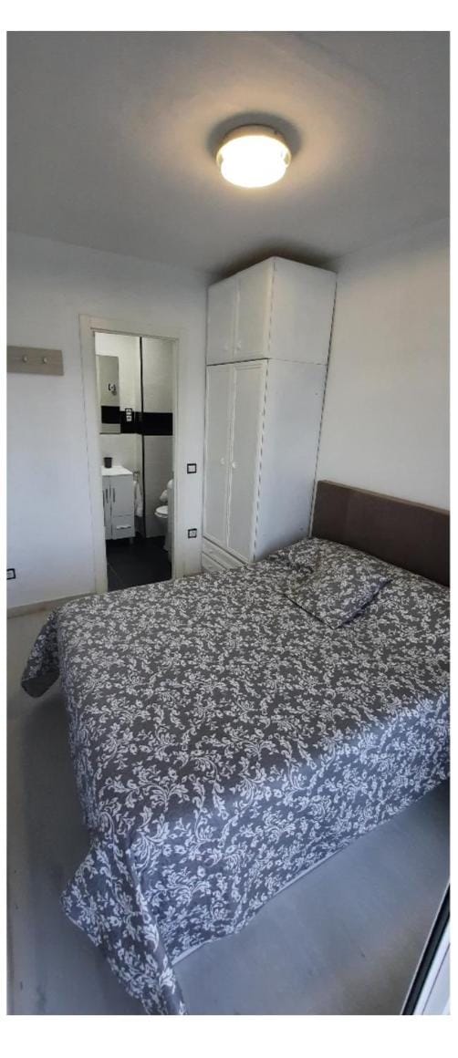Fantastico apartamento Faro de cullera a primera linea mar abierto playa de los olivos Apartment in Ribera Baixa