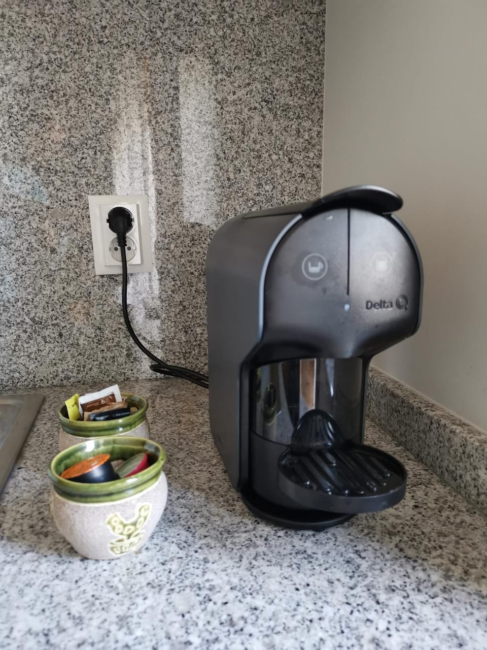 Coffee/tea facilities, Kitchen or kitchenette