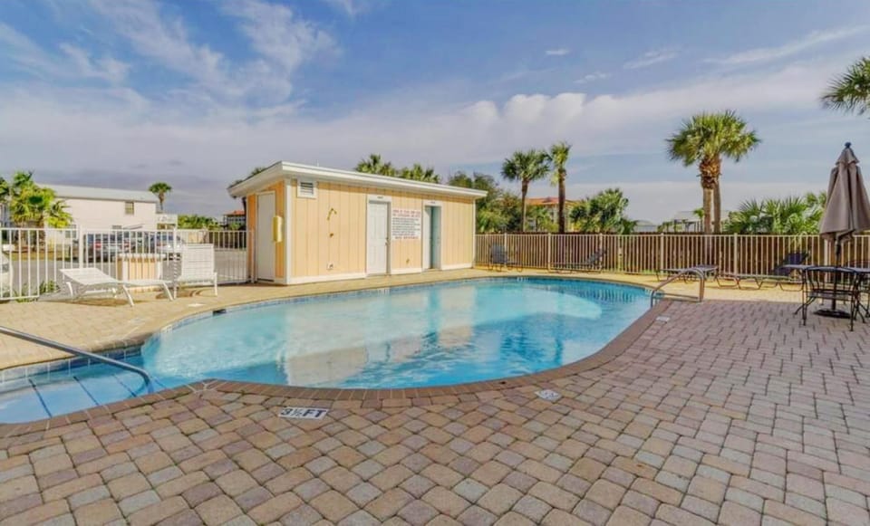 Sand Castles West II G4- FinView House in Panama City Beach