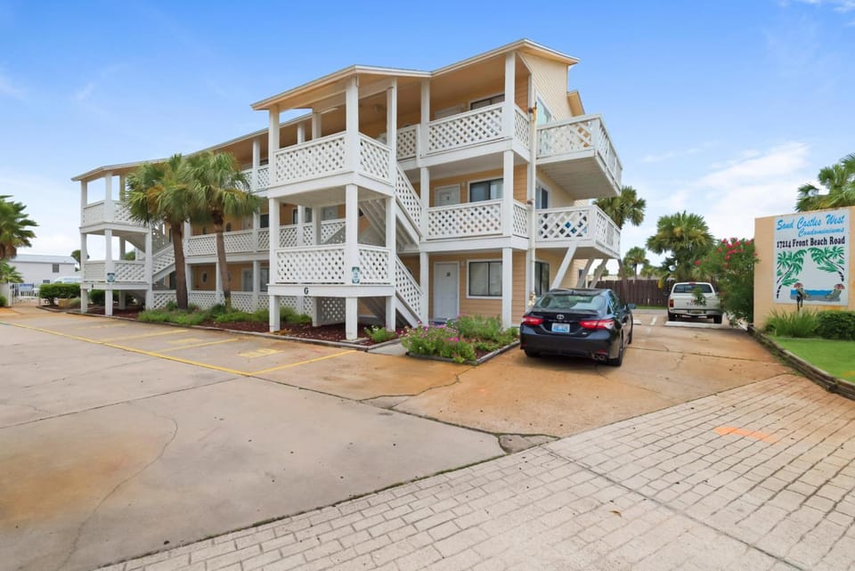 Sand Castles West II G4- FinView House in Panama City Beach