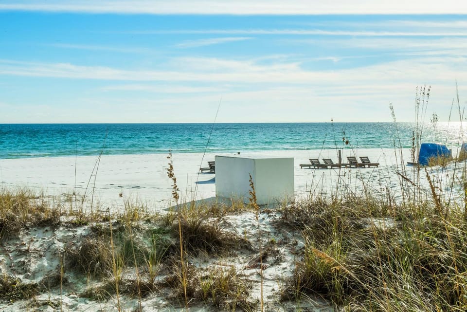 Silver Dunes D206- The Salty Seahorse House in Destin