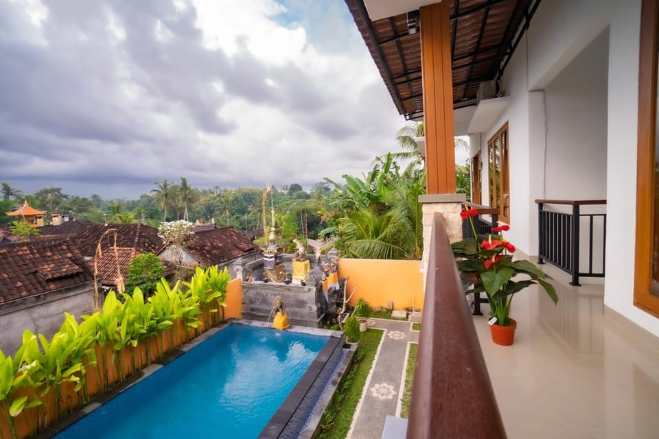 Balcony/Terrace, Swimming pool