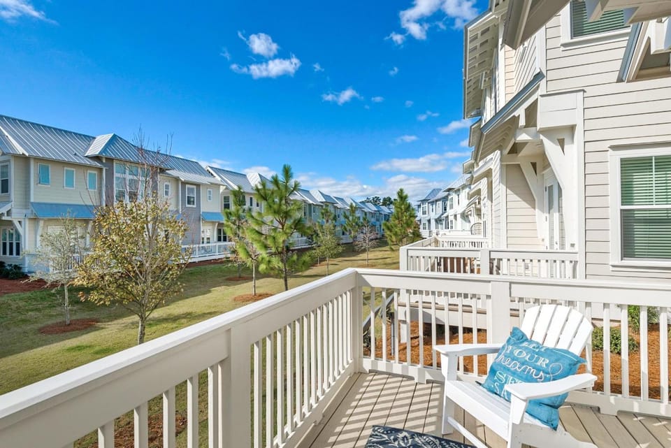 Town of Prominence 326B- Seaside Paradise House in South Walton County