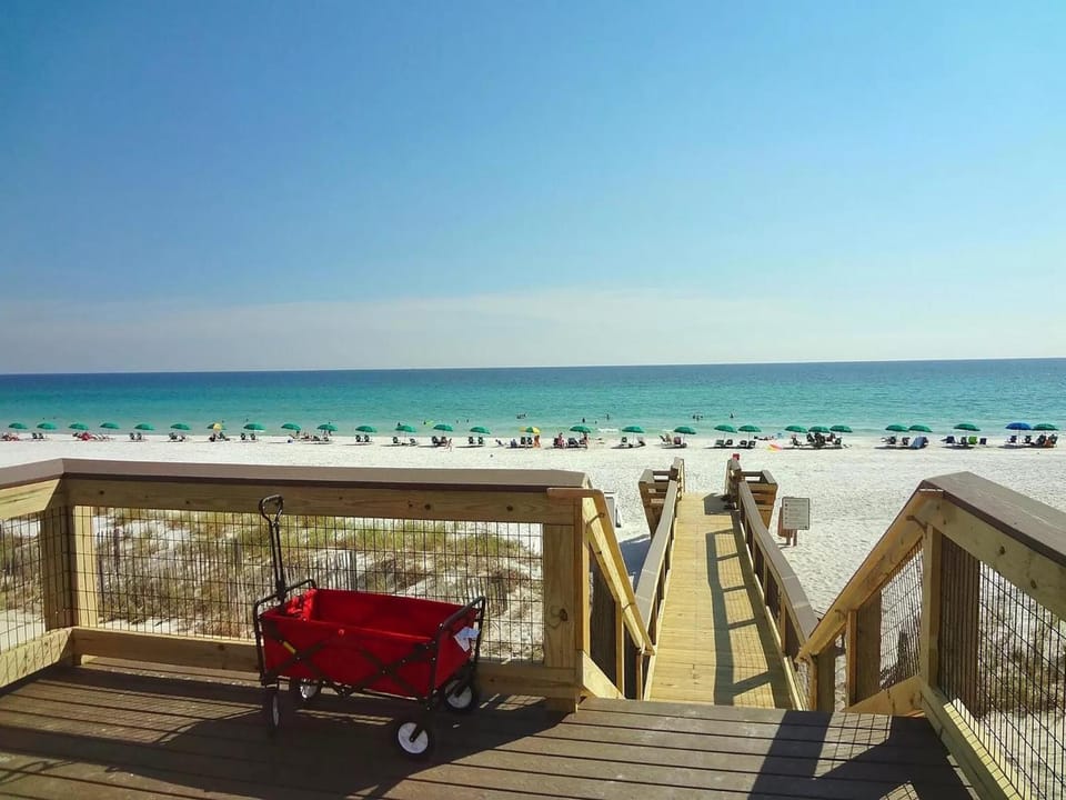 Shore Beats Work House in Miramar Beach