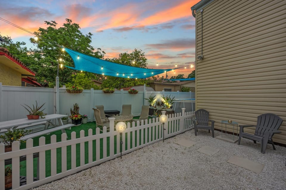 Patio, Balcony/Terrace