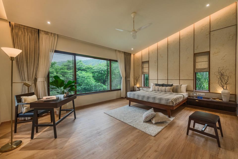 Bed, Photo of the whole room, Bedroom