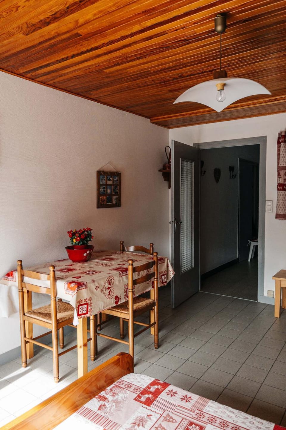 Résidence Le Caribou - Studio 2 personnes exposé Sud MAE-8104 Apartment in Auvergne-Rhône-Alpes