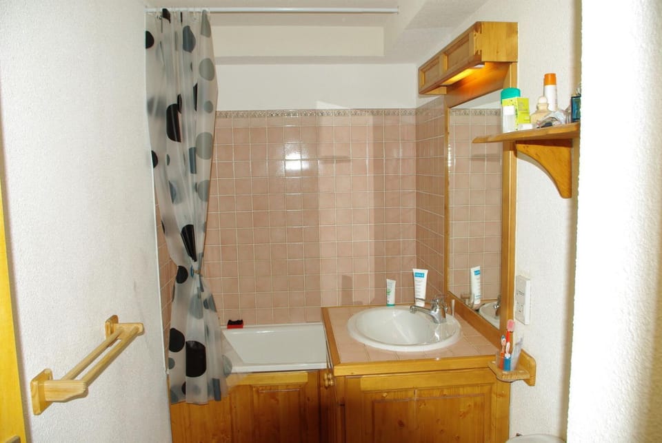 Résidence Bon Accueil - Studio 3 personnes 2 exposé Ouest MAE-8544 Apartment in Auvergne-Rhône-Alpes