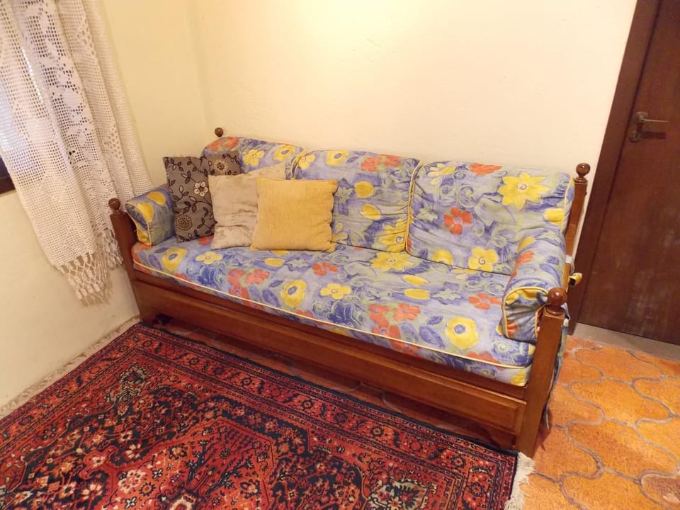 Bed, Other