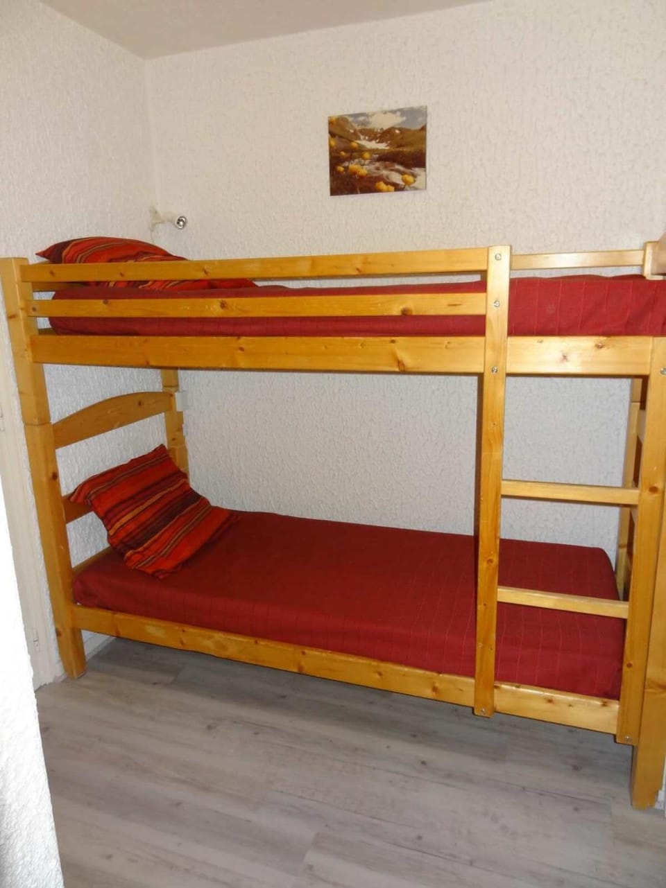 Résidence Val D'aurea - Studio cabine 4 personnes 2 exposé Est MAE-9364 Cabin in Auvergne-Rhône-Alpes