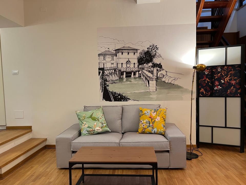 Living room, Seating area